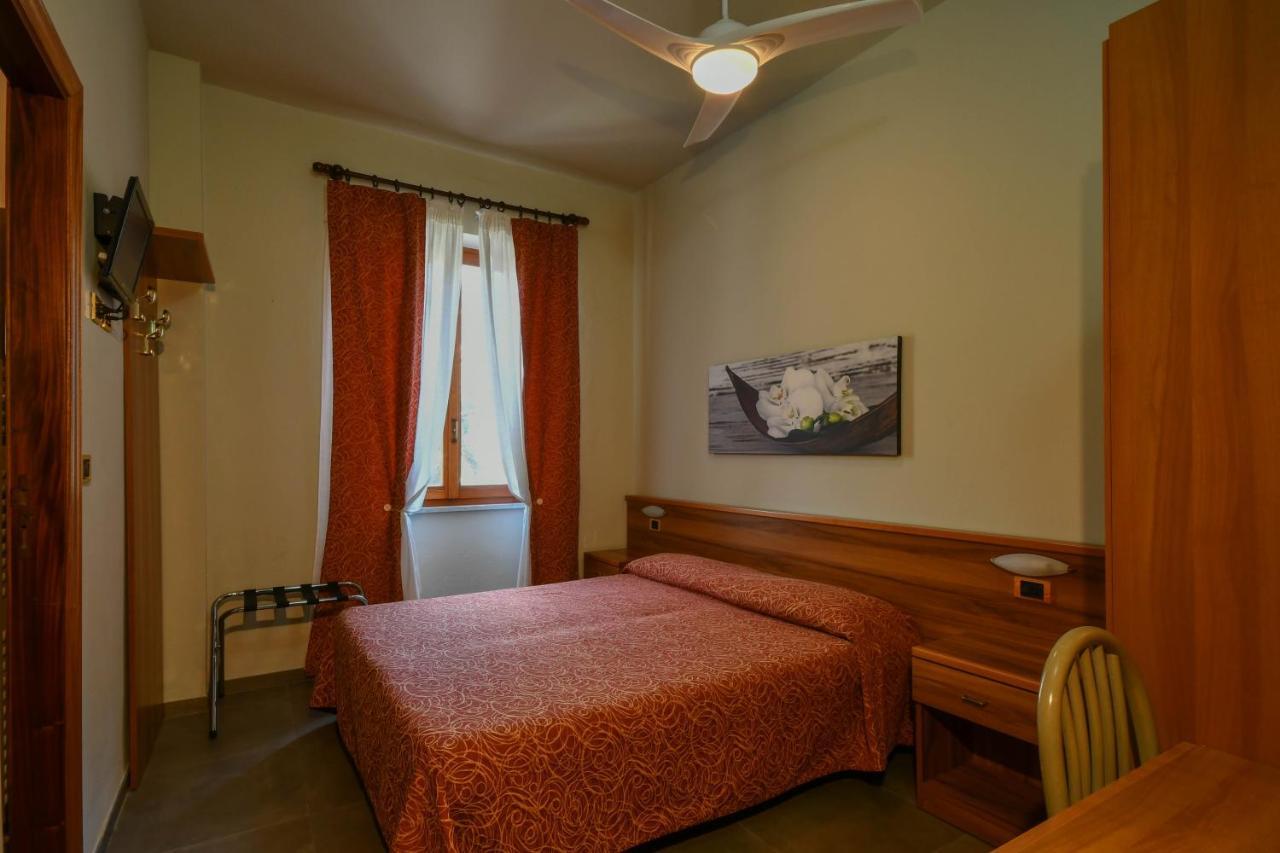 Hotel Residence Paradiso Moneglia Zimmer foto